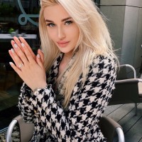 Карина Бондарчук