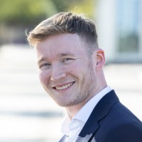 Lukas Burmølle Holst