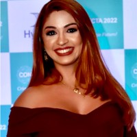 Stefanie Aires