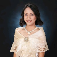 Regine Dalisay