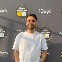 Tahir Özgür Akbay