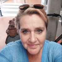 Jessica Van Den Hooff