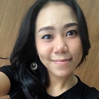 Komang Eva Sastraeni