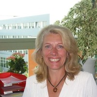 Anita Löchner