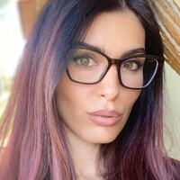 Laura Oggetto