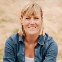 Claudia Van Der Wal