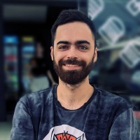 Артём Гущин