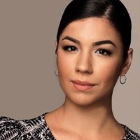 Laura Aguinaga