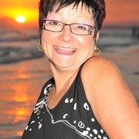 Yvette OTT