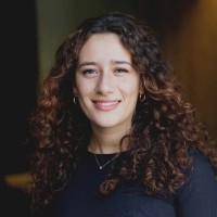 Iris Van Den Akker