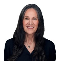 Karen R King