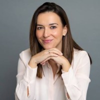 Maria Fernanda Valencia
