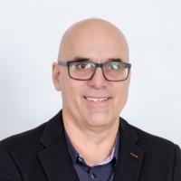 Yves Thériault