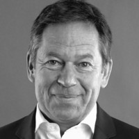 Dr. Wolfgang Schwandner