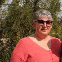 Lyndsay Parry-Griffiths
