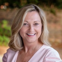 Valerie Linn