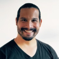 Carlos Chang Lara