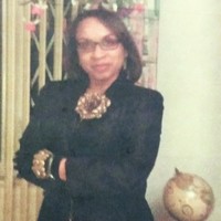 Gloria Lewis