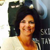 Linda Singleton