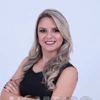 Aline Queiroz