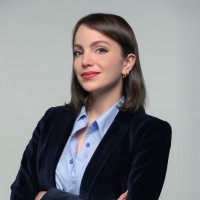 Yasmina G. Akar