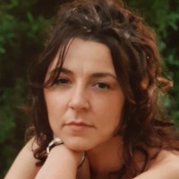 RAFFAELLA CURTI