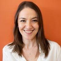 Lucia Curioso