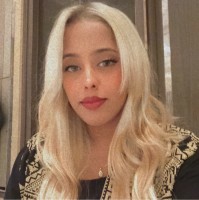 Naaila Riad