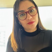 Denisse Rosas.