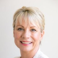 Helen Lee
