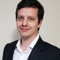 André C.