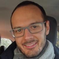 Simon Bret