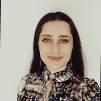 Adina Larisa Marola