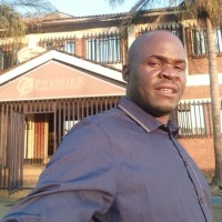 Robert Muza