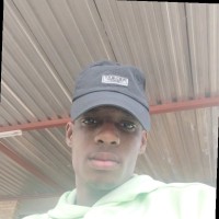 Omphemetse Molefe