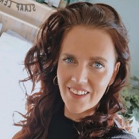 Karin Donkers