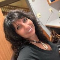 Vicki Ray