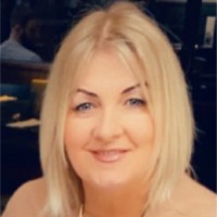 Linda Bruce