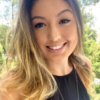Flávia Suares