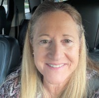 Suzanne Konchan