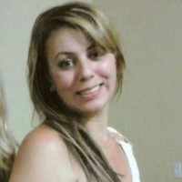 Elaine Cristina De Mesquita