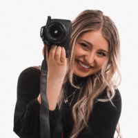 Valerie Akins