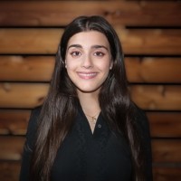 Kenza Khan