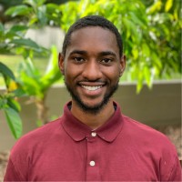 Xavier Holmes
