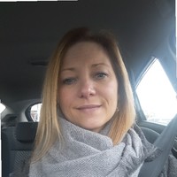 Emmanuelle Maes