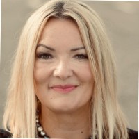 Mandy Pohl