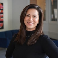 Lindsey Van Cleave, Mba