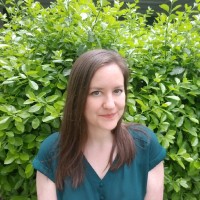 Nicole Cox, Cdmp