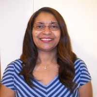 Loraine Holmes