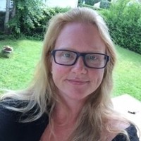 Linda Tangen